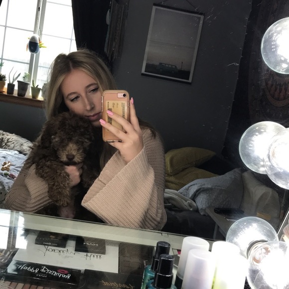 Meet your Posher, Logan - Picture 3 of 7